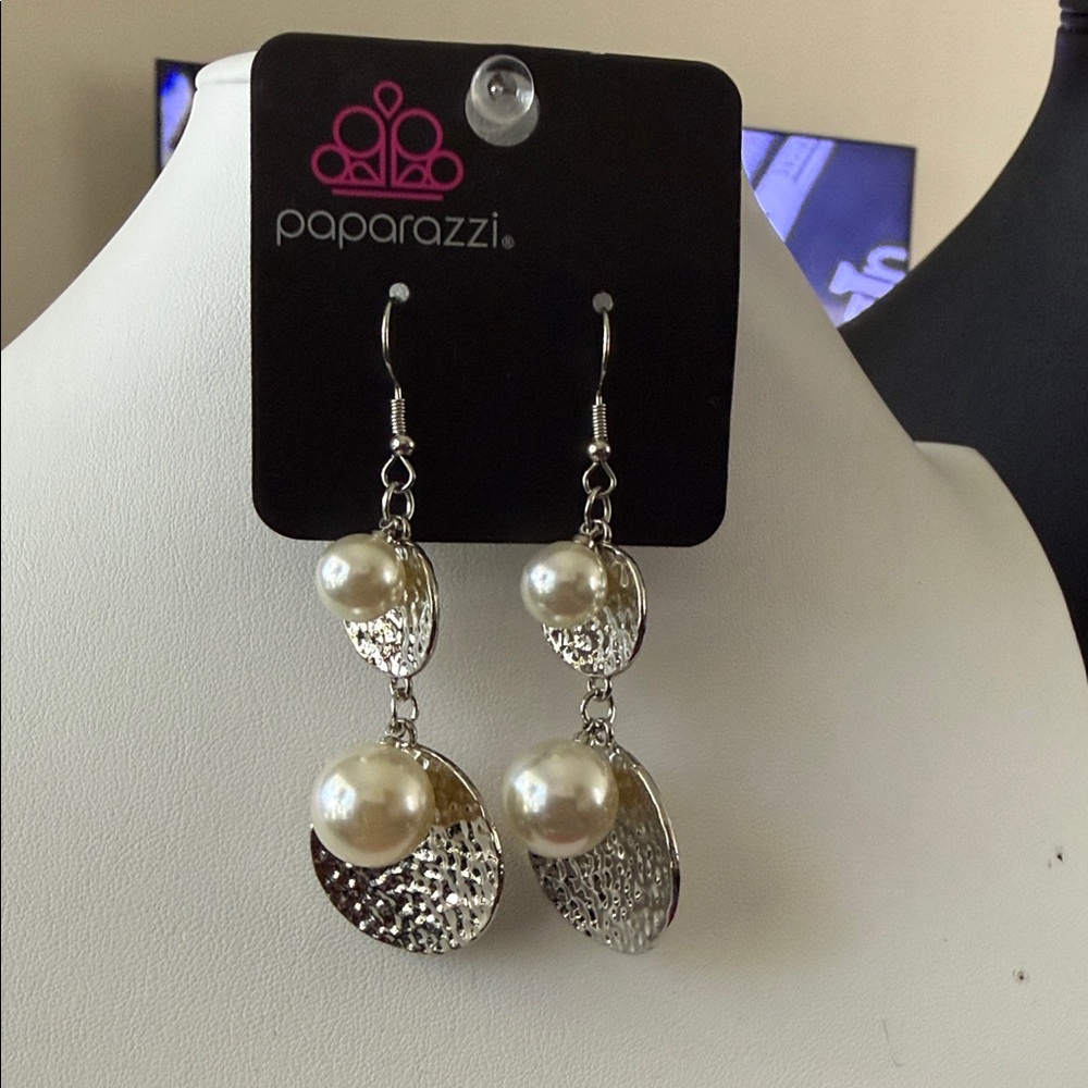 Paparazzi Silver and Pearl Dangle Earrings